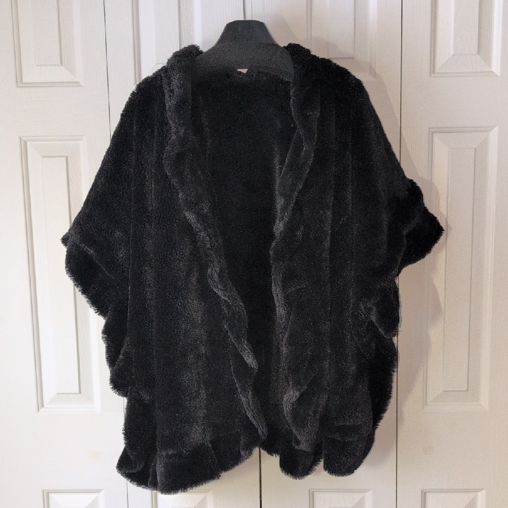 Black Faux Fur Wrap